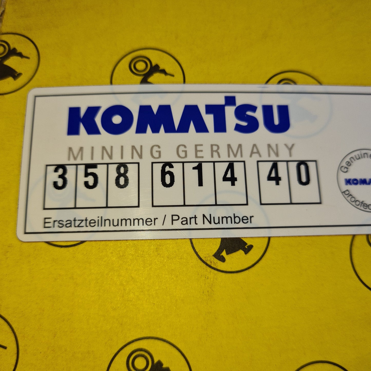 Seal - Komatsu 358 614 40 Shaft