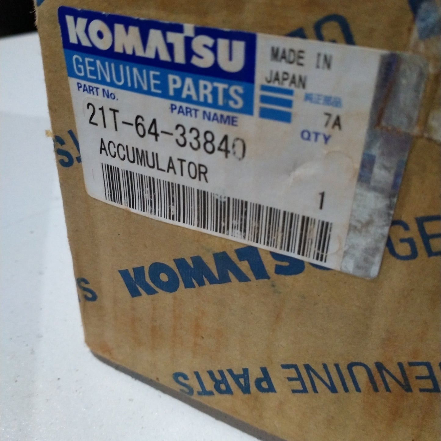 Accumulator - Komatsu 21T6433840